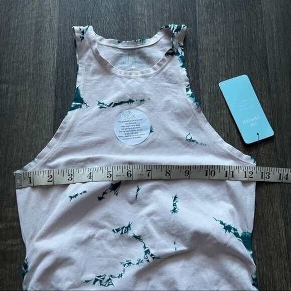 NUX Active Groove Seamless Tank Top Tie Dye Style Color Sugar Plum/ Sea Size S/M - Picture 10 of 12